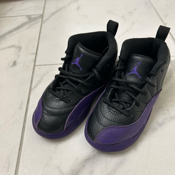 Nike Air Jordan Retro 12 FIELD PURPLE Toddler size 10c - Picture 1 of 6